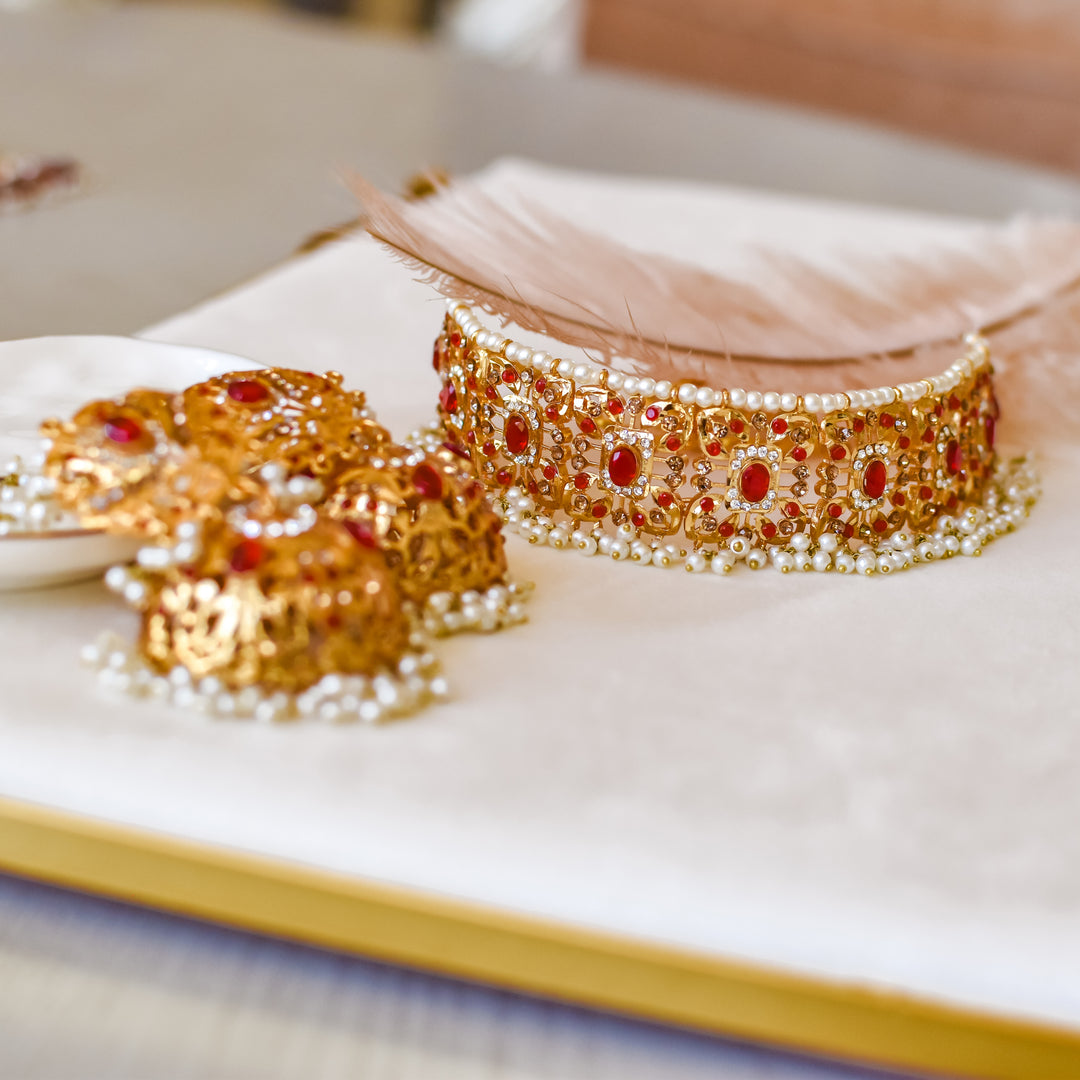 Minsa Choker & Earrings Set - Garnet