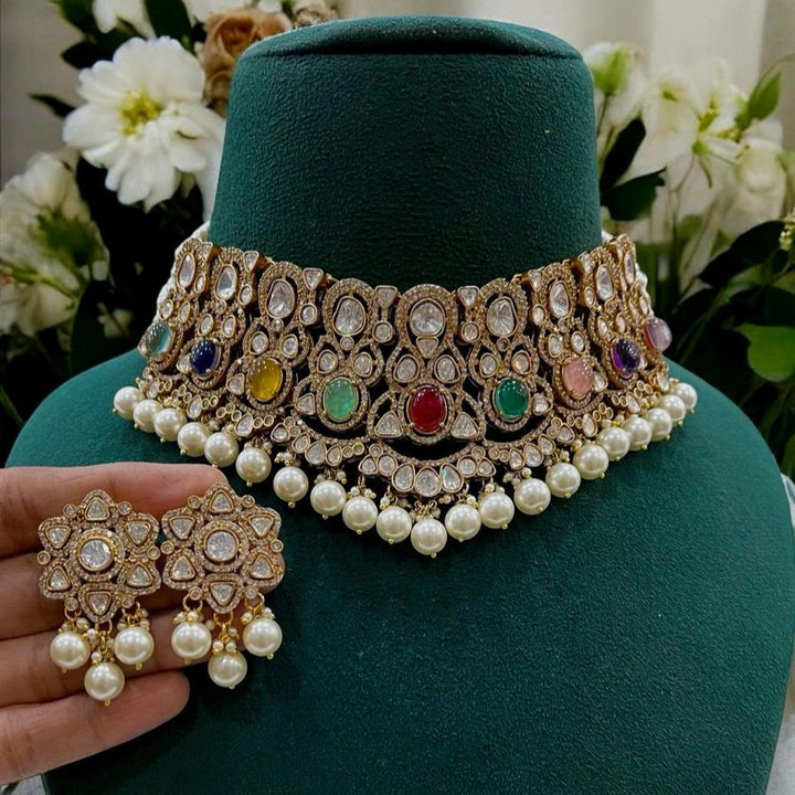 Karishma Kapoor Look