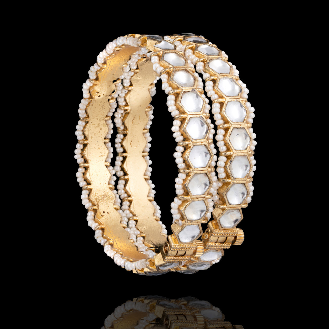 Areej Bangles