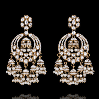Saumya Earrings