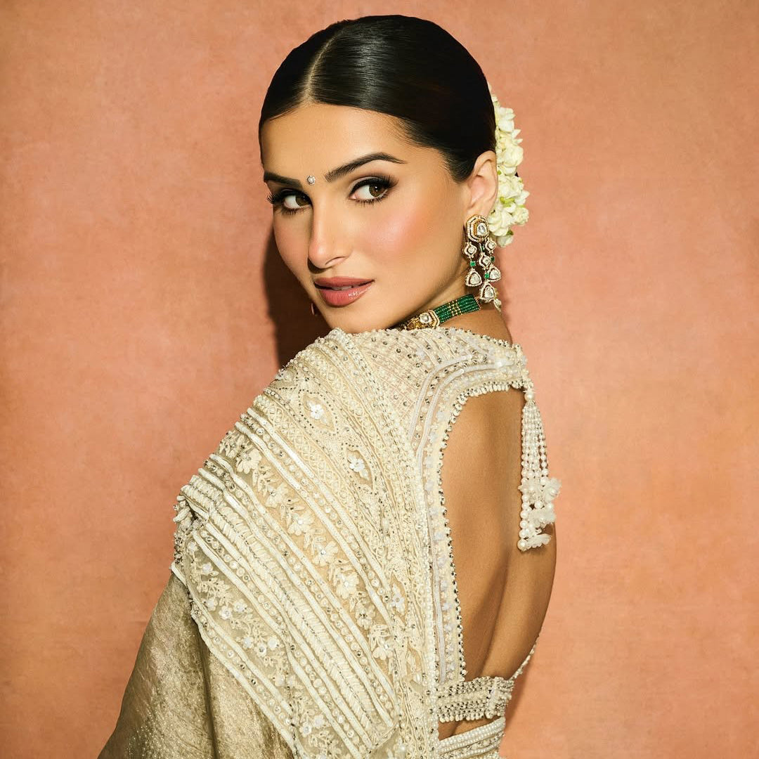 Tara's Traditional Look