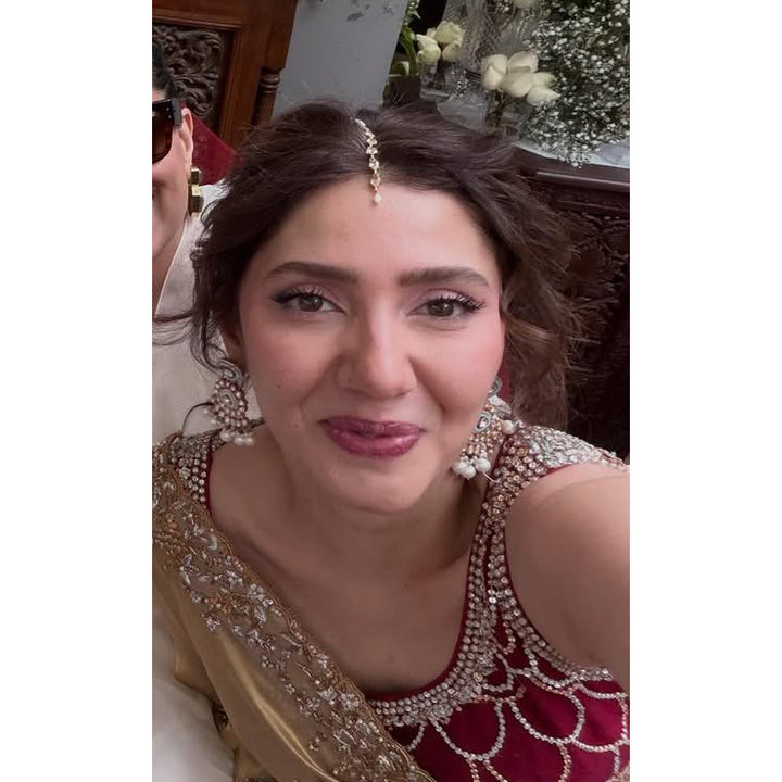 Mahira's Festive Look