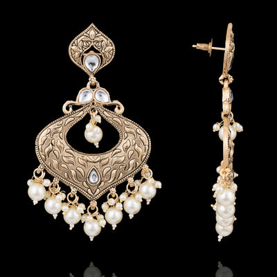 Navneen Earrings - Pearl
