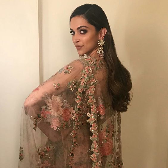 Deepika's Filmfare Look