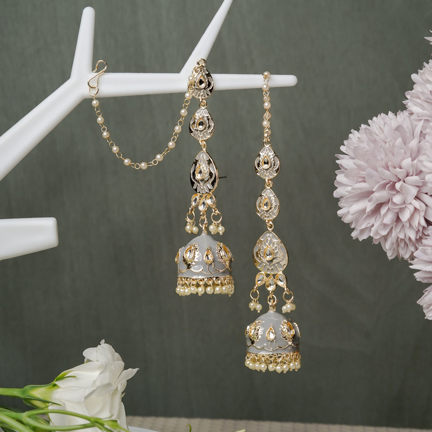 Mewal Earrings - Grey