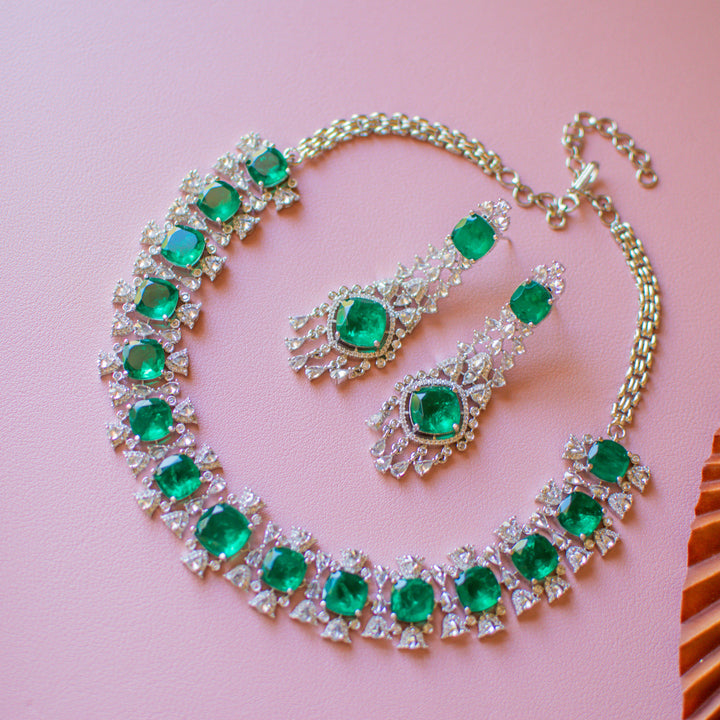 Nayomi Set