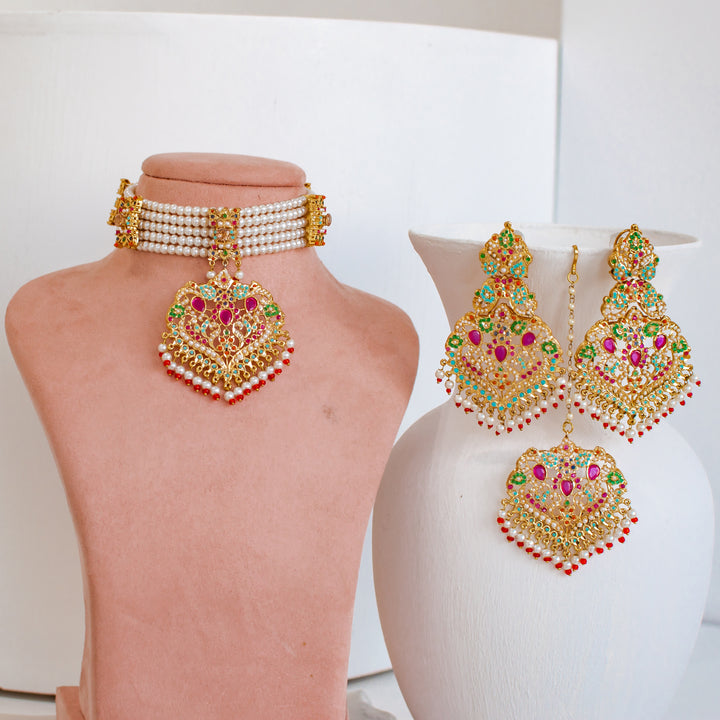 Anayra Choker Set