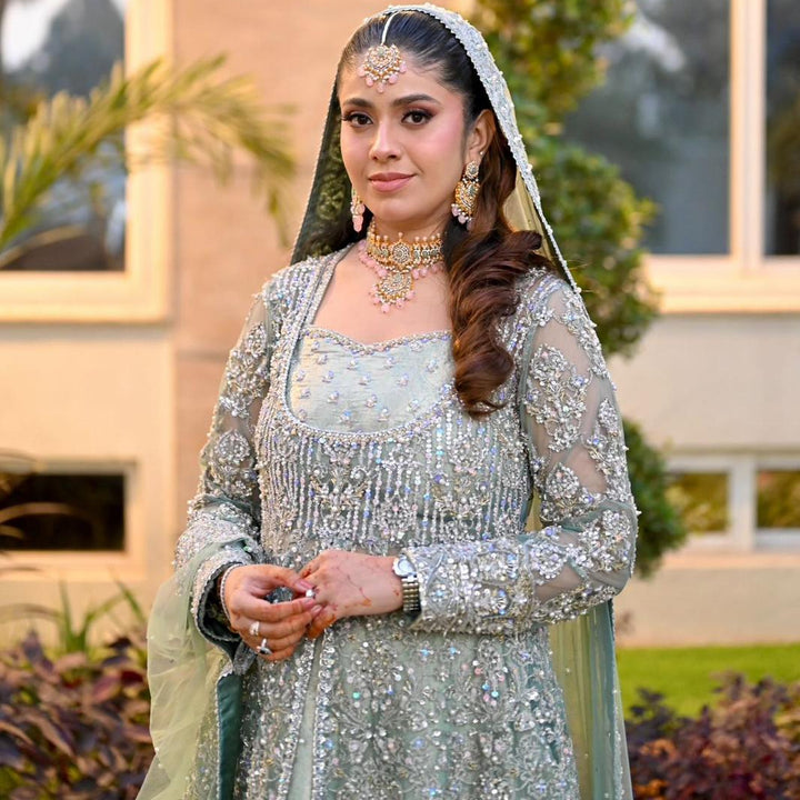 Esha Look - Available in 2 Options
