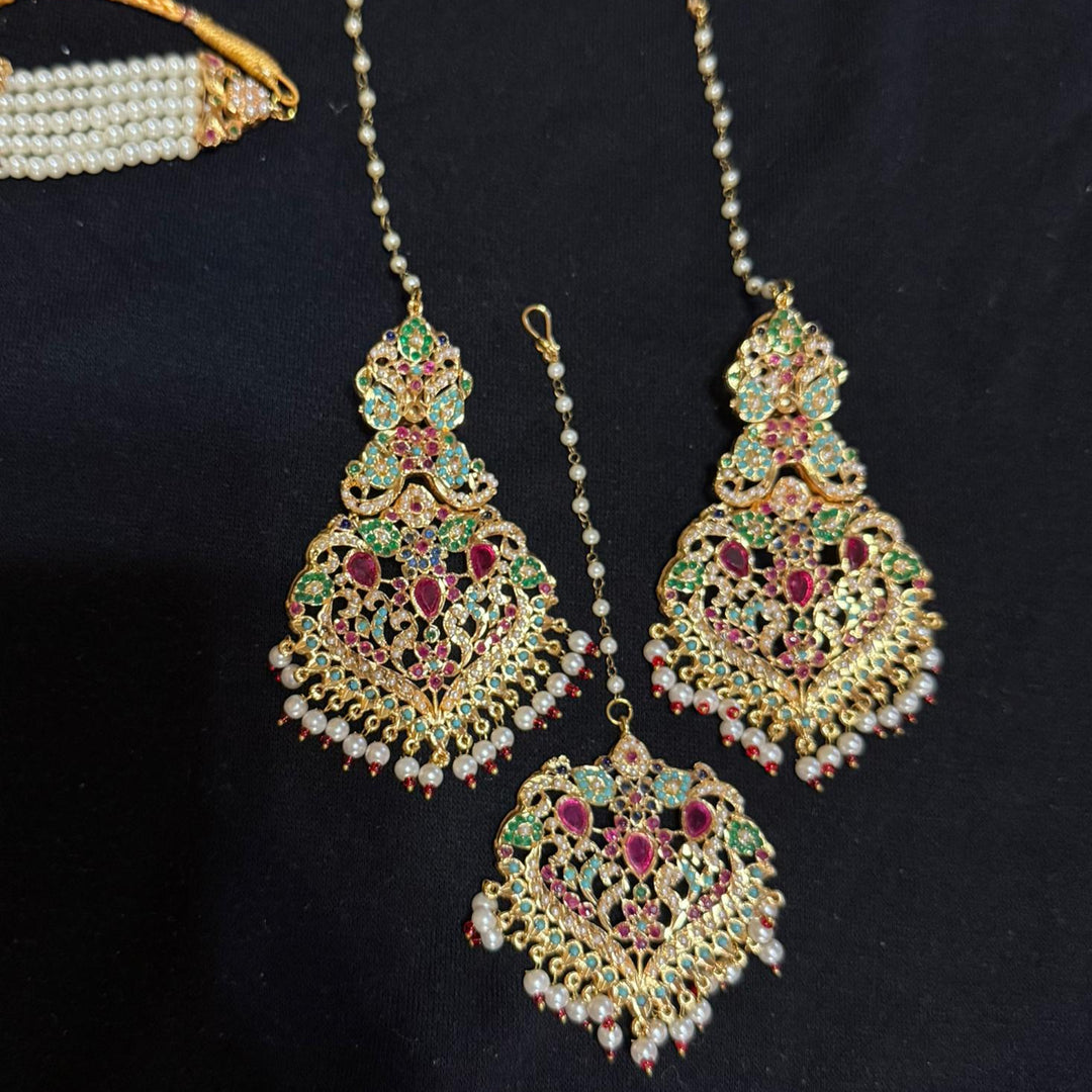 Anayra Choker Set