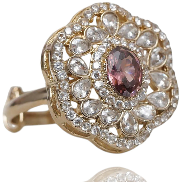 Kareena Kapoor Ring
