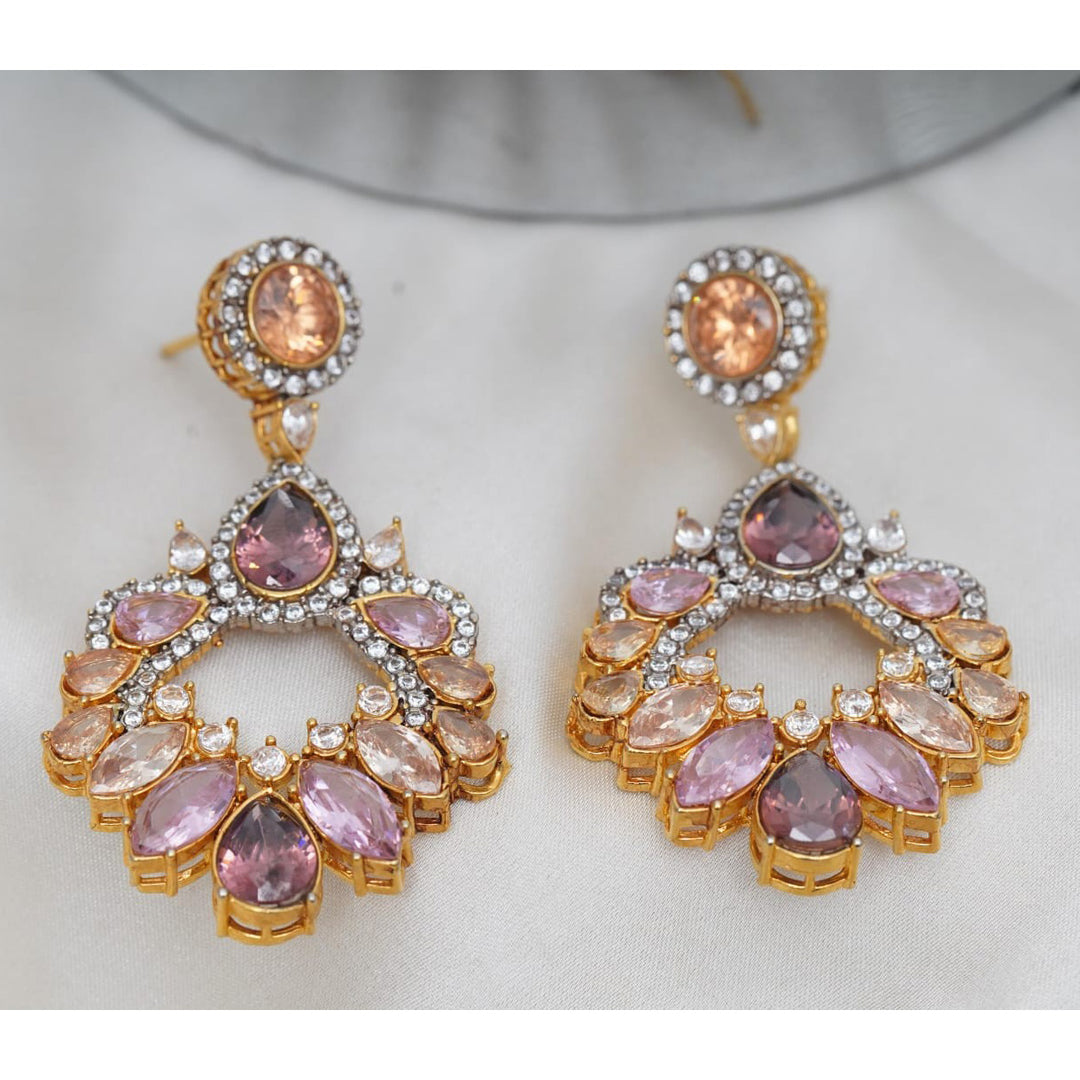 Veri Earrings