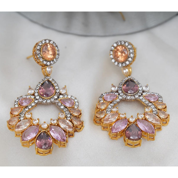 Veri Earrings
