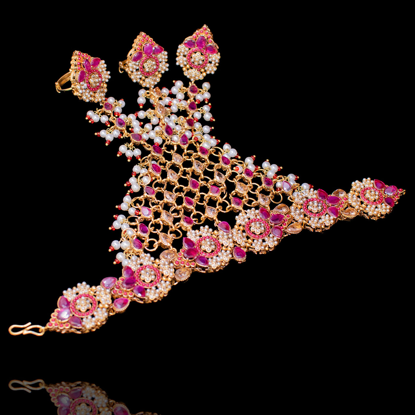 Shamita Haathphool