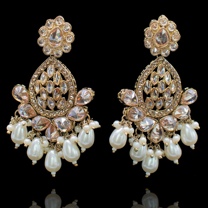 Waniya Earrings - Pearl