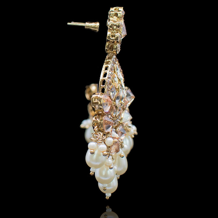 Waniya Earrings - Pearl