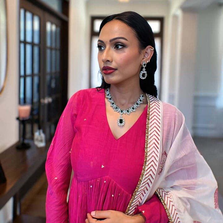 Almina Look - Emerald