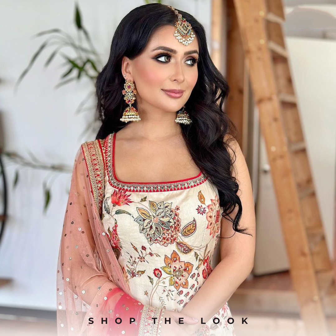 Sara Look - Available in 2 Options