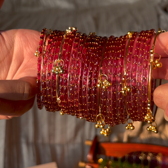 Myra Raindrop  Bangles - Maroon