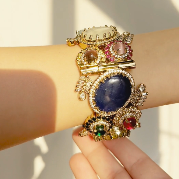 Kanza Bangle - Available in 3 Sizes
