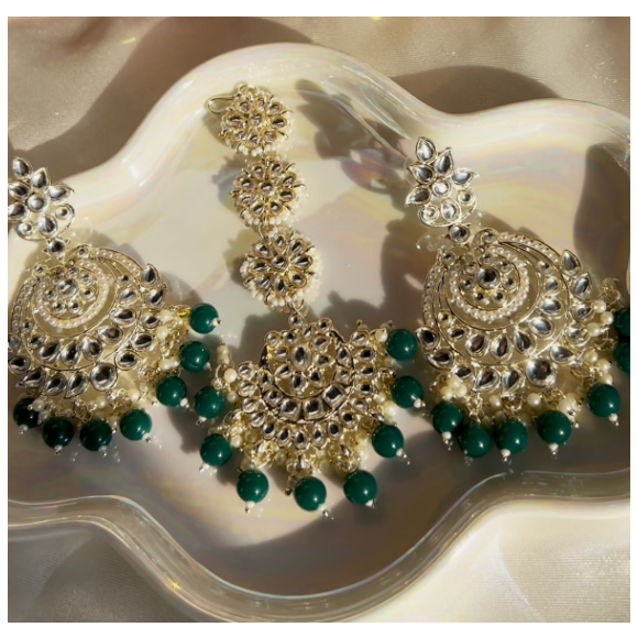 Keerat Set