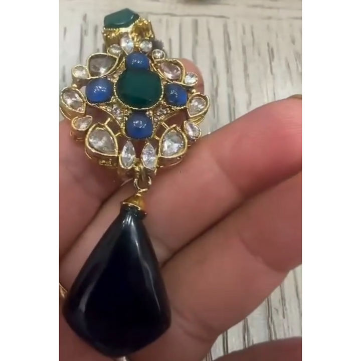Aarna Earrings