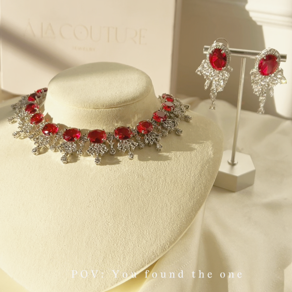 Vishali Set - Ruby