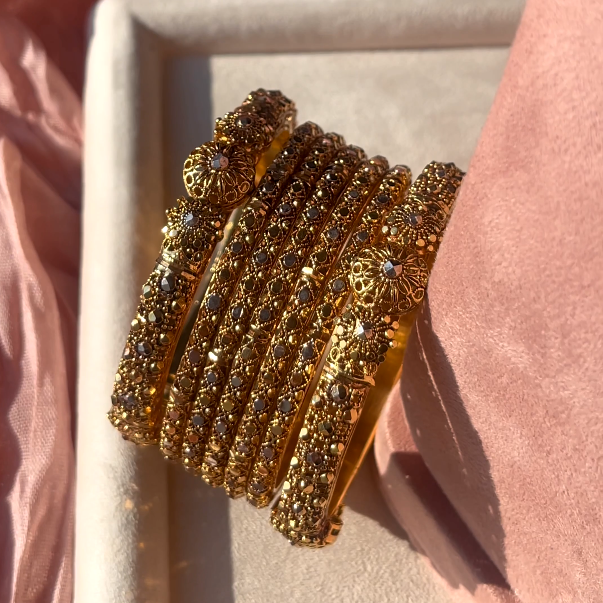 Mawra Bangles - Available in 3 Sizes
