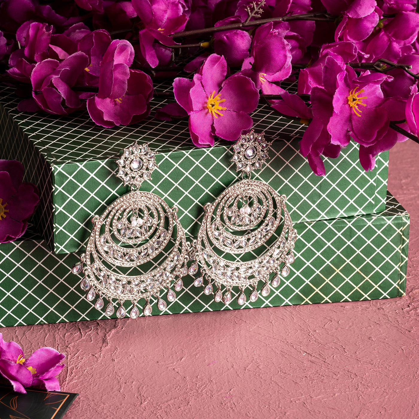 Nhoor Earrings