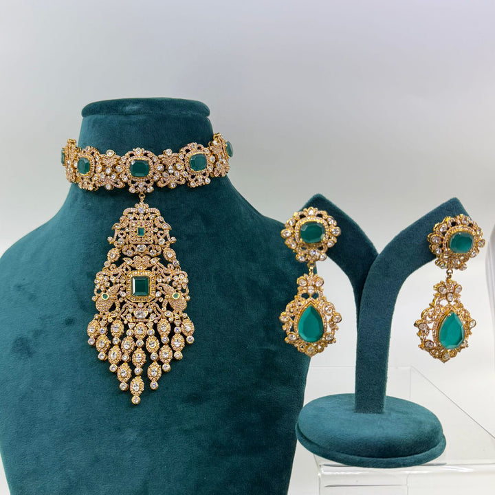 Shreya Set