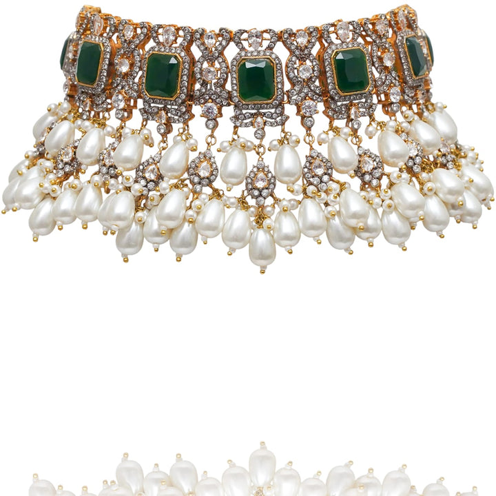 Yashfa Set Emerald With Teekah