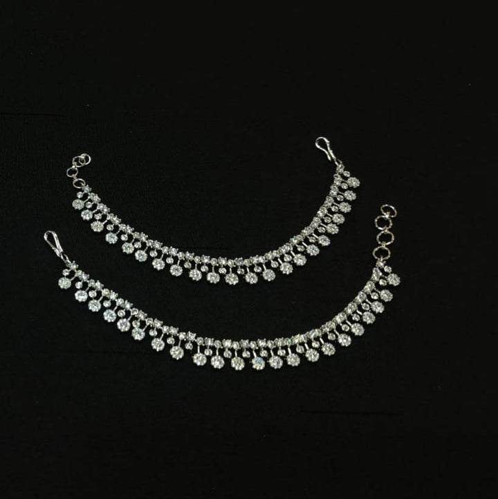 Lavita Saharay - Available in 2 Options