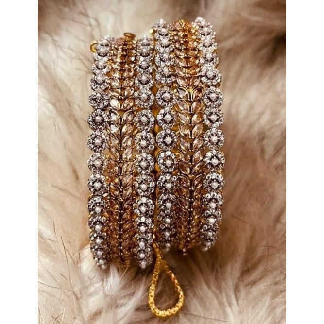 Leena Bangles