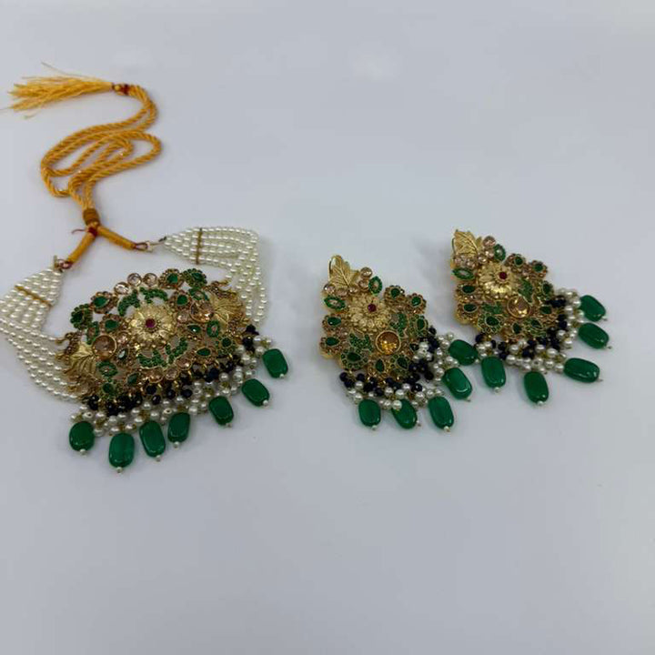 Valini Set With Green Beads