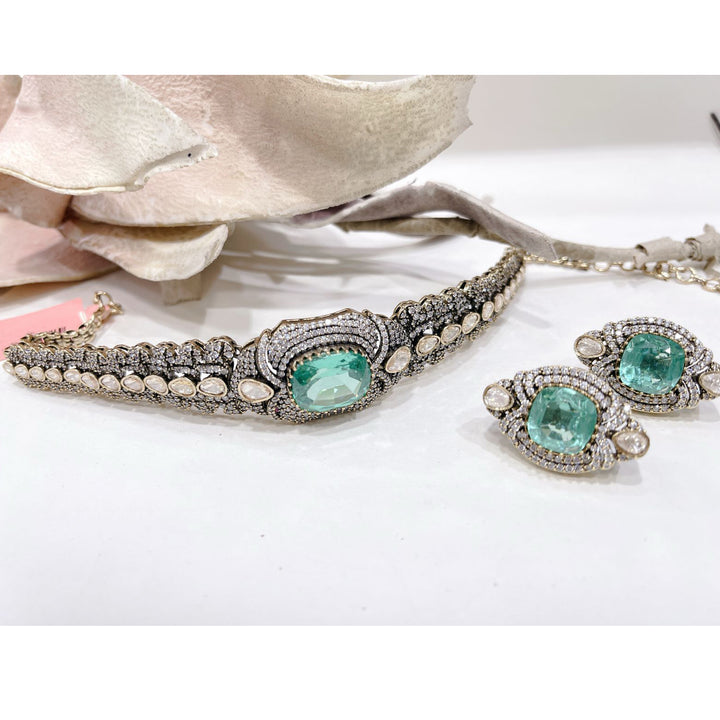 Inaya Set - Available in 2 Colors