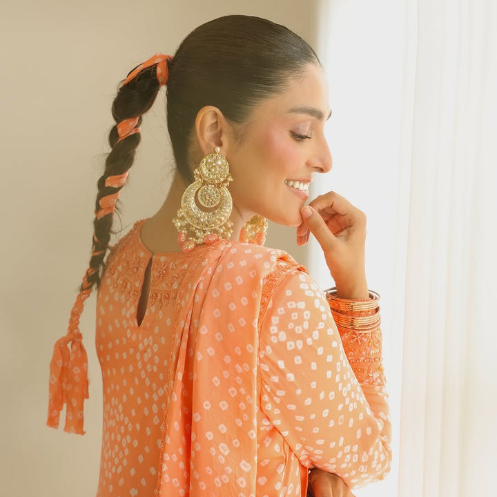 Ayeza Khan's Spring Glam