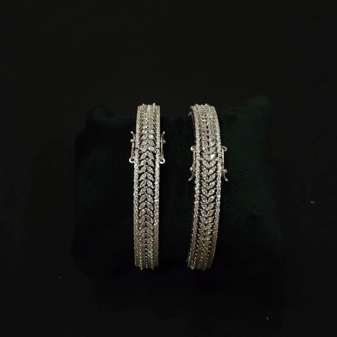 Cindy Bangles - Available in 2 Plating Options