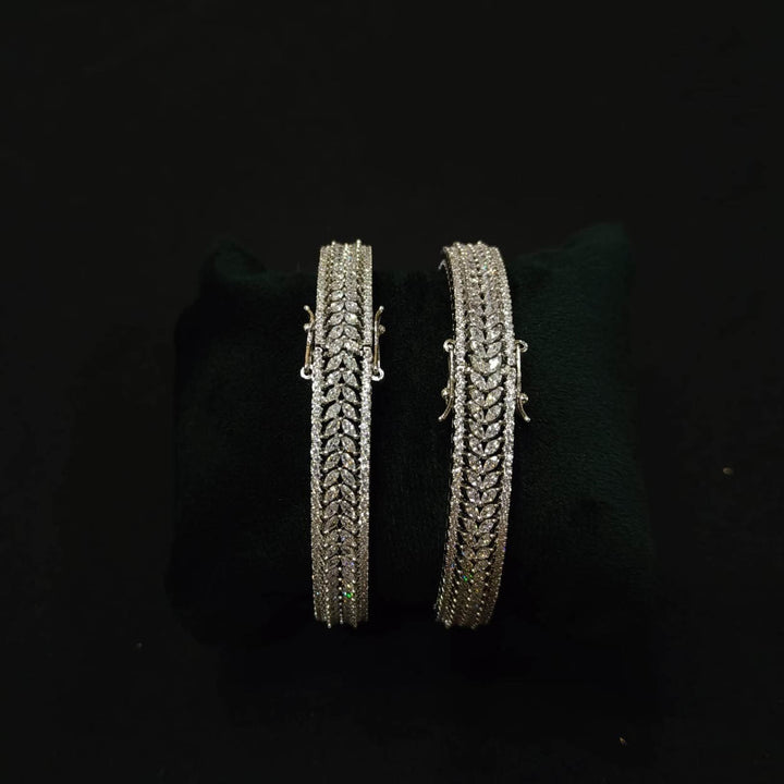 Cindy Bangles - Available in 2 Plating Options