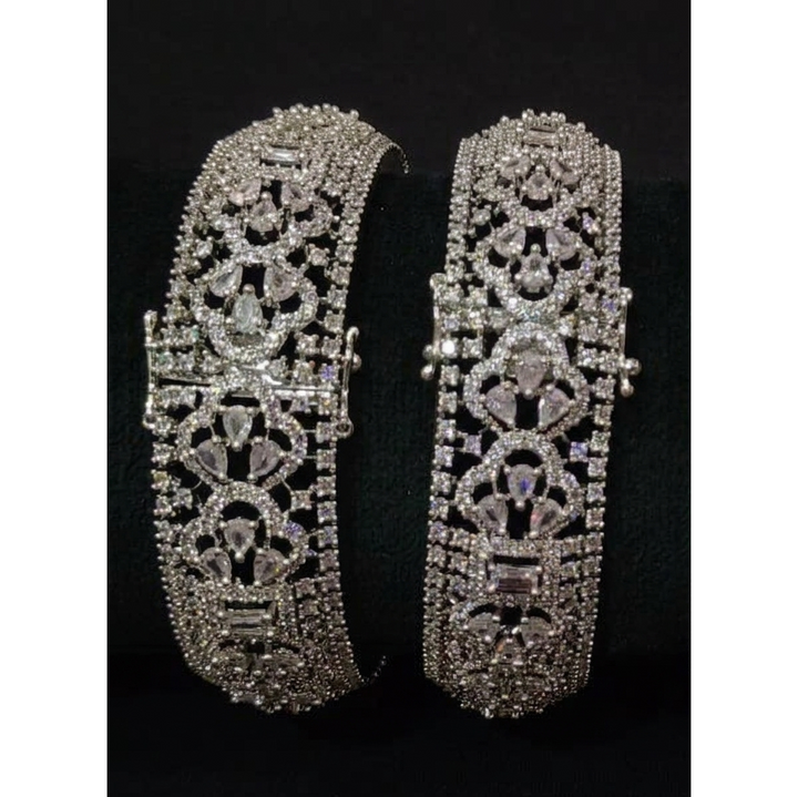 Tara Bangles - Available in 2 Plating Options