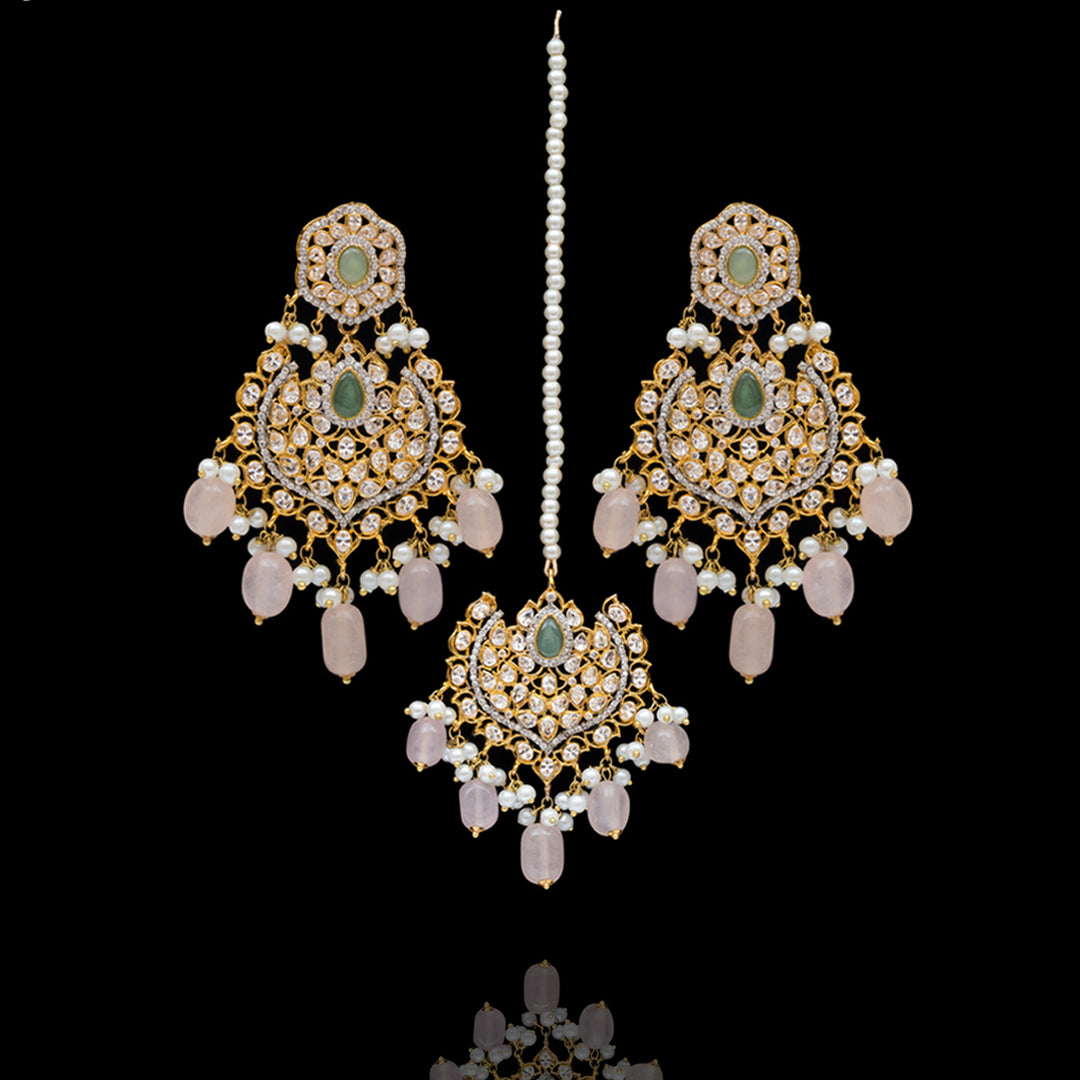 Esha Earrings & Teekah Look