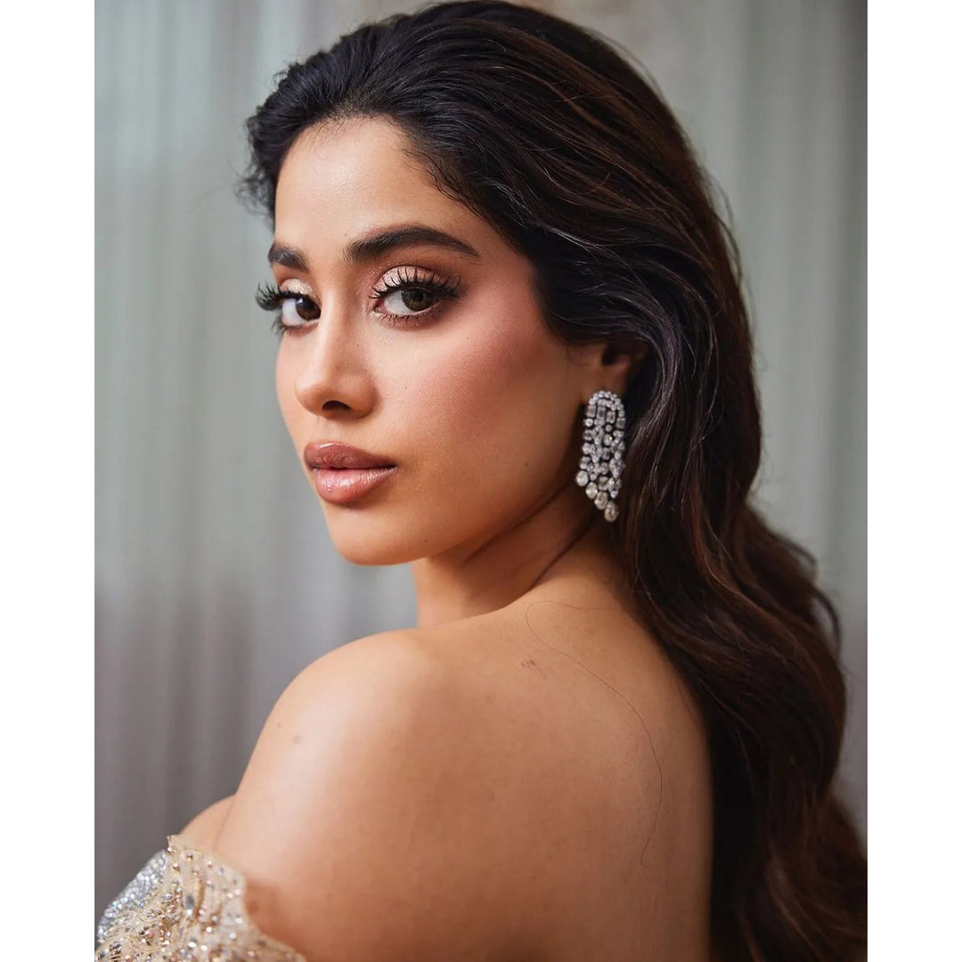 Janhvi Kapoor Look