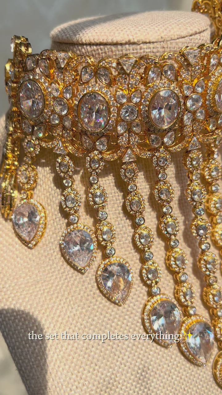 Aiyna Set