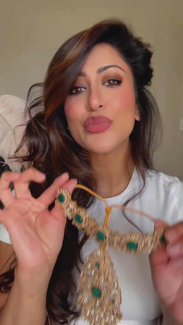 Shreya Set