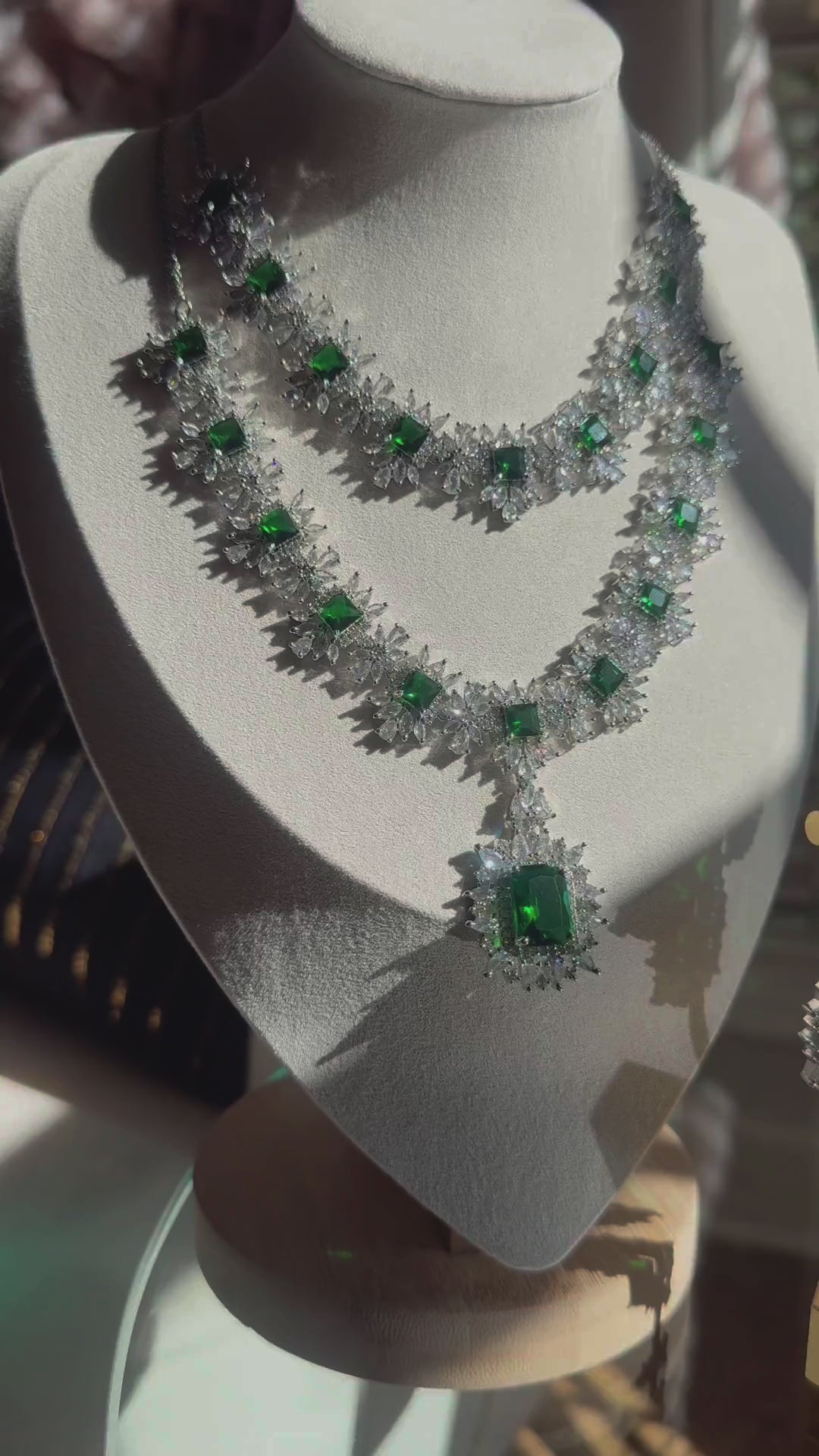 Veena Set - Emerald