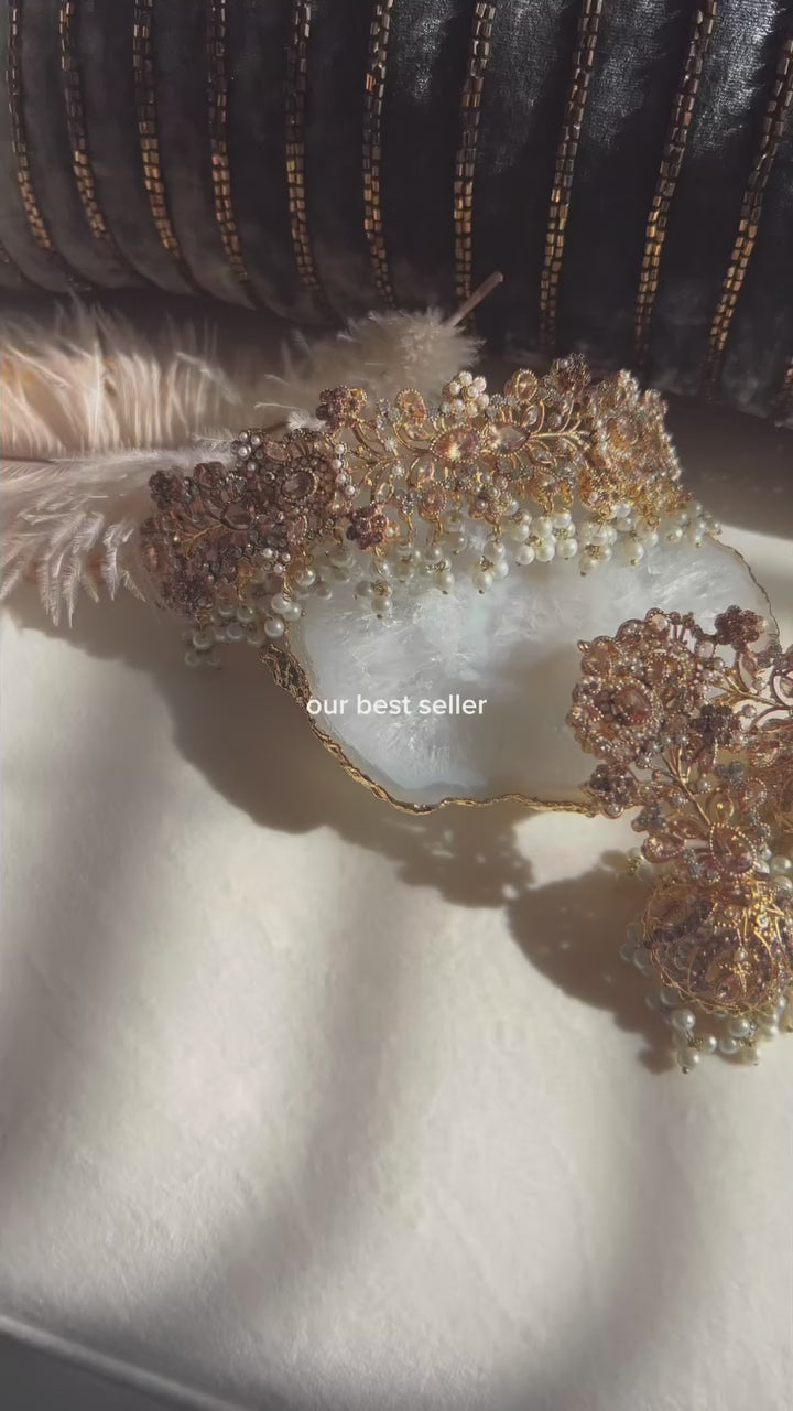 Abeera Look - Champagne