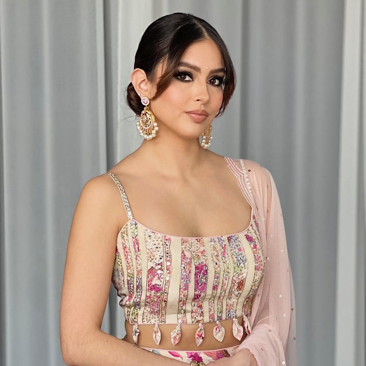 Samita Look