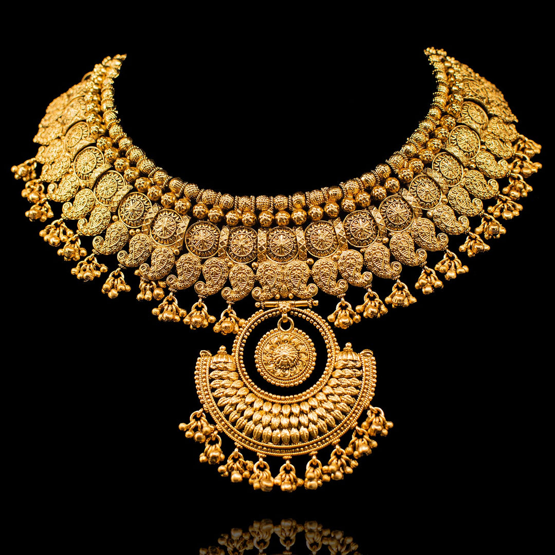 Tavisha Set