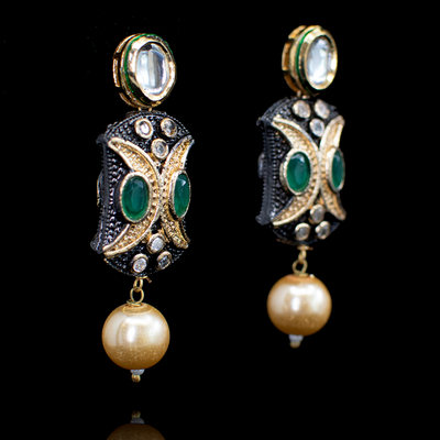 Shana Earrings - Available in 2 Colors