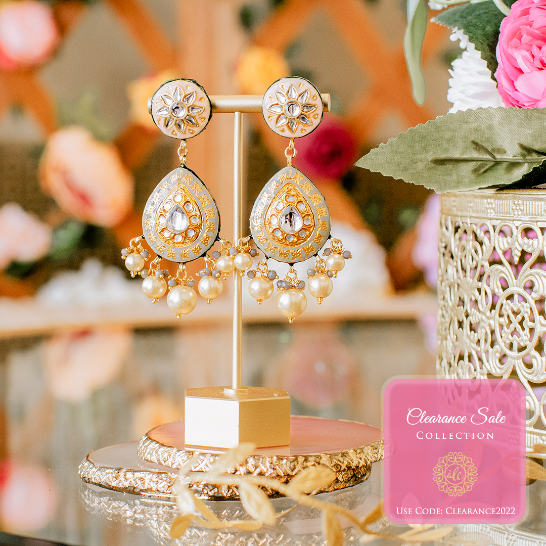 Momita Earrings
