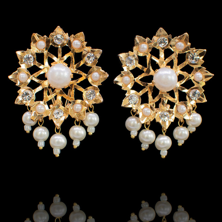 Custom order-Mahira studs pearl
