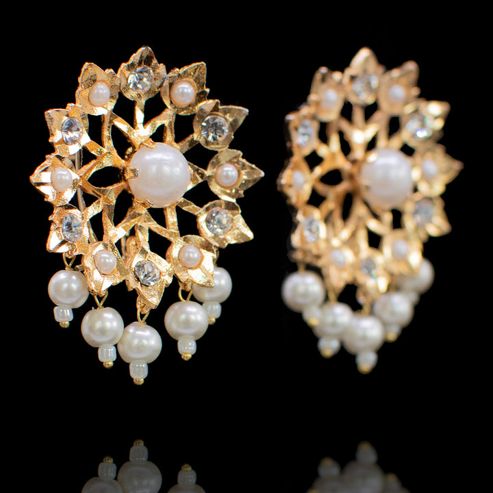 Custom order-Mahira studs pearl